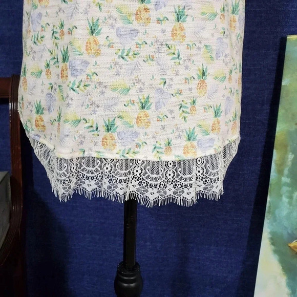 LC Lauren Conrad Women's Regular Pineapple Tie Back Tee Size Small Yellow New - Picture 5 of 9